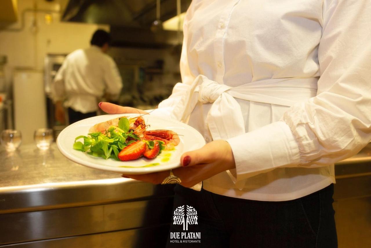 Hotel Due Platani Cornedo Vicentino 外观 照片